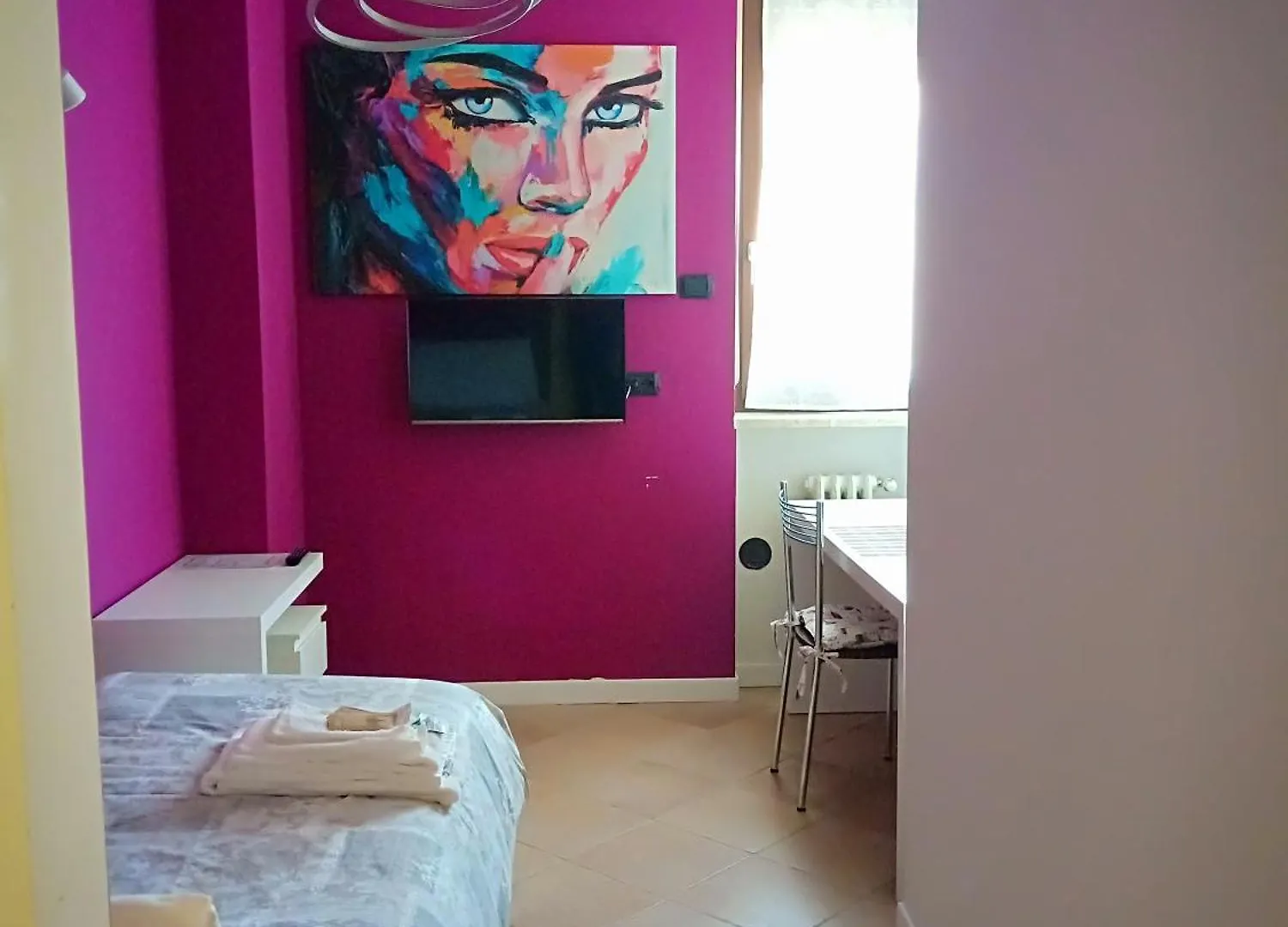 B&B Monza est 0*,