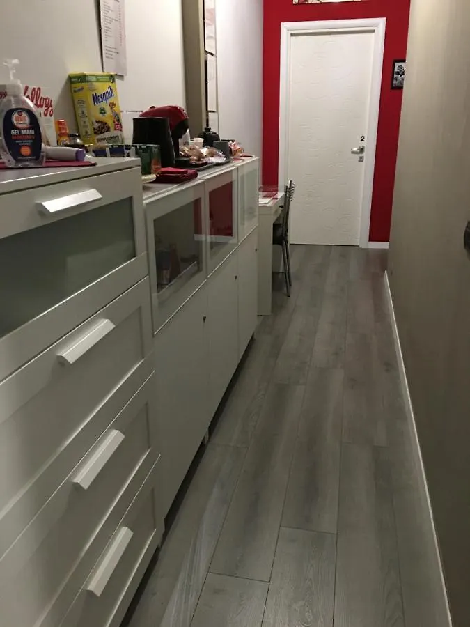 B&B Monza Est 0*,  イタリア