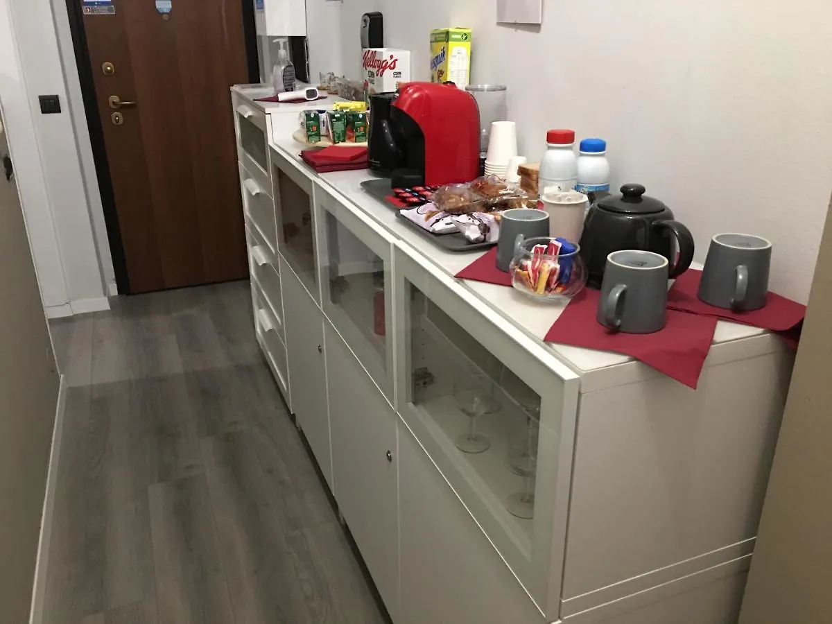 ベッド・アンド・ブレックファスト B&B Monza Est